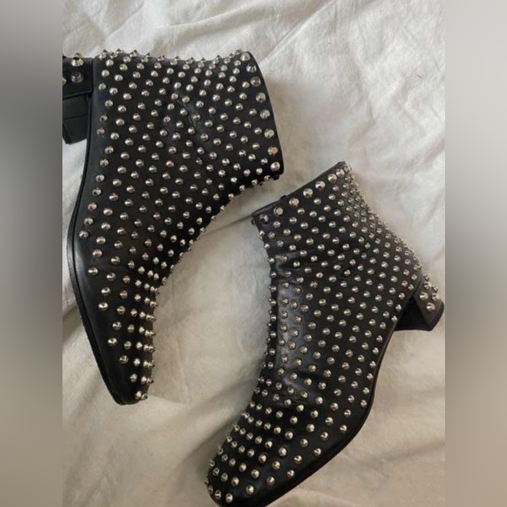 Authentic Prada leather studded ankle boots US6